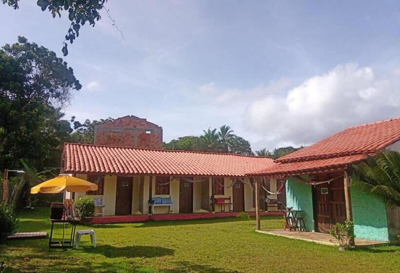 הוסטל Guedes Residence