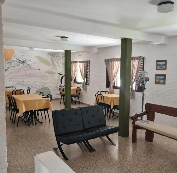 فندق صغير Hostería Los Sauces