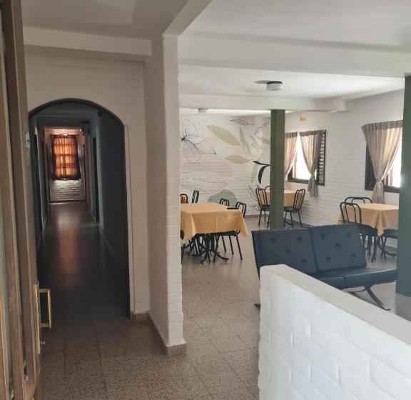 فندق صغير Hostería Los Sauces