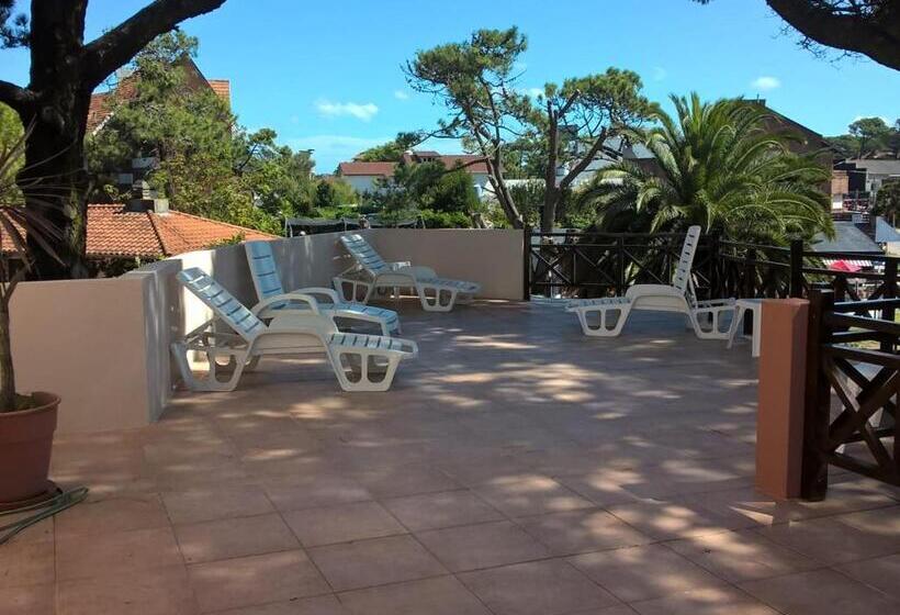 호스텔 Hosteria Olimpo