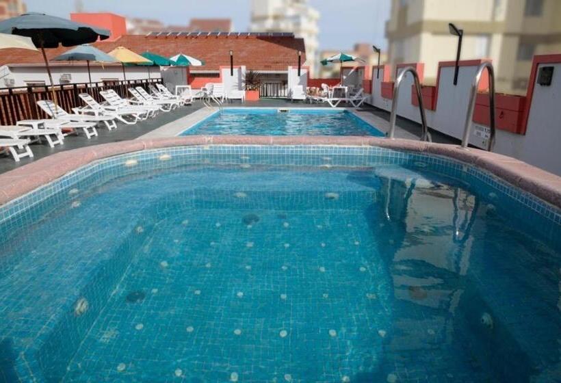 호스텔 Hosteria San Marcos