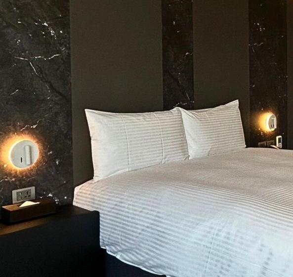 هاستل Hub Hotel Kaohsiung Yisin Branch