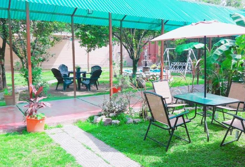 旅馆 La Casa De Reyes Posada