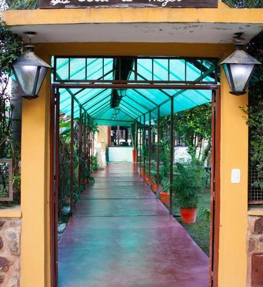 旅馆 La Casa De Reyes Posada