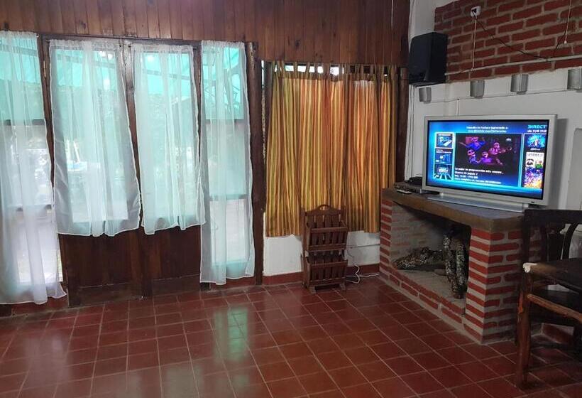 旅馆 La Casa De Reyes Posada