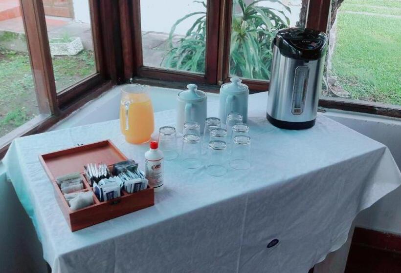 旅馆 La Casa De Reyes Posada