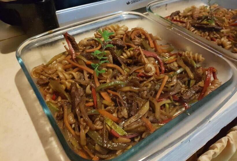 旅馆 La Casa De Reyes Posada