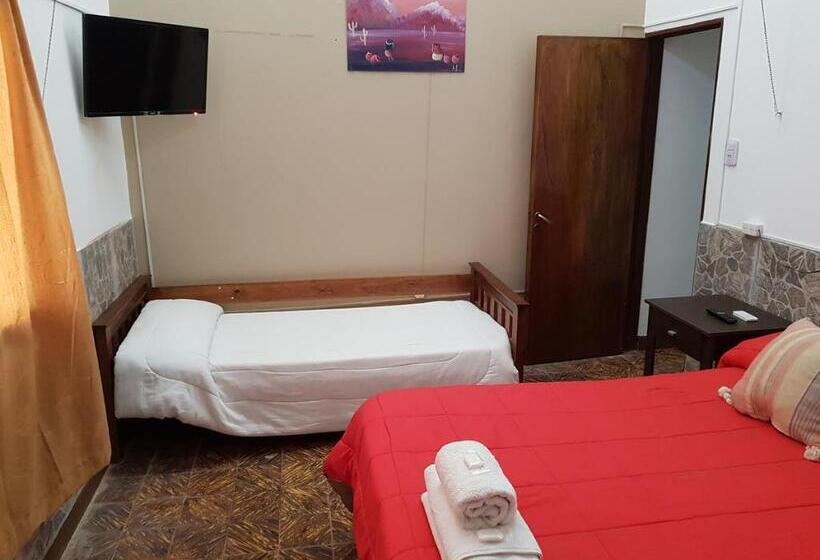 旅馆 La Casa De Reyes Posada