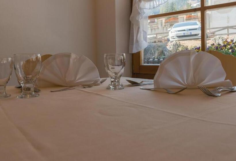 ユースホステル Locanda Pensione Maria