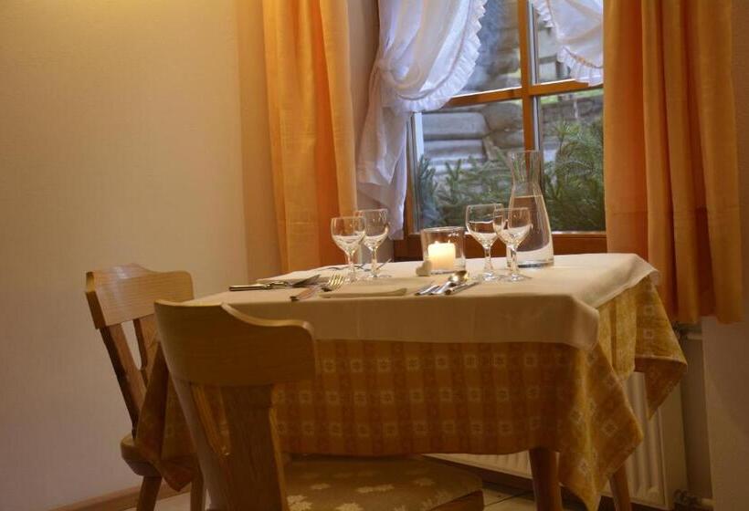 ユースホステル Locanda Pensione Maria