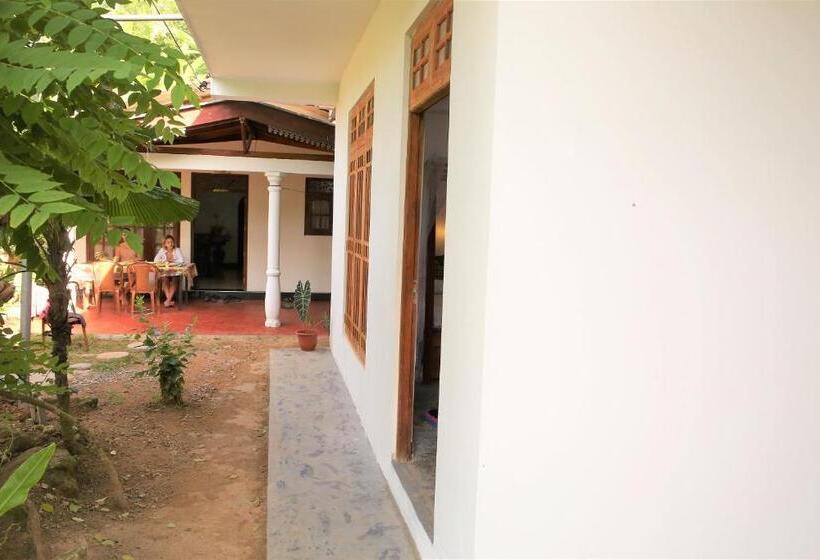 호스텔 Mountain Relax Inn