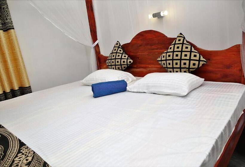 호스텔 Mountain Relax Inn