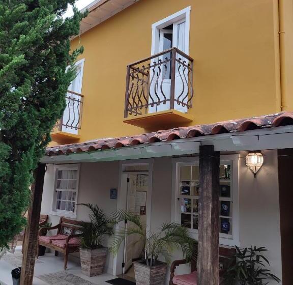 旅馆 Pousada Abelha Rainha