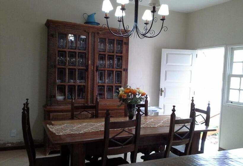 旅馆 Pousada Abelha Rainha