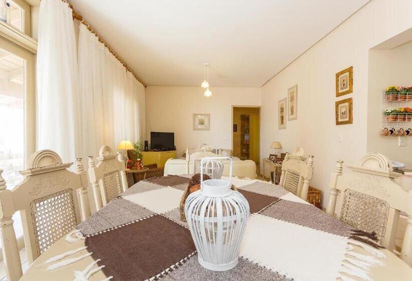 ユースホステル Pousada Residencial Alamandas