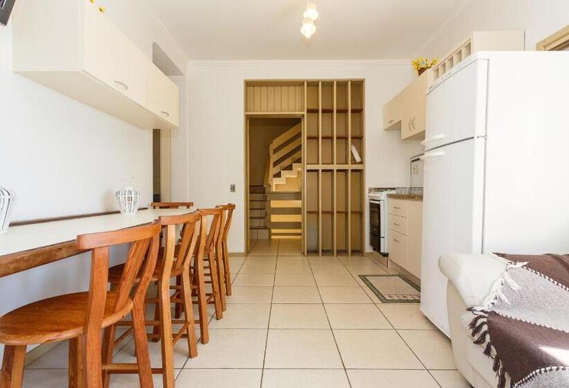 ユースホステル Pousada Residencial Alamandas