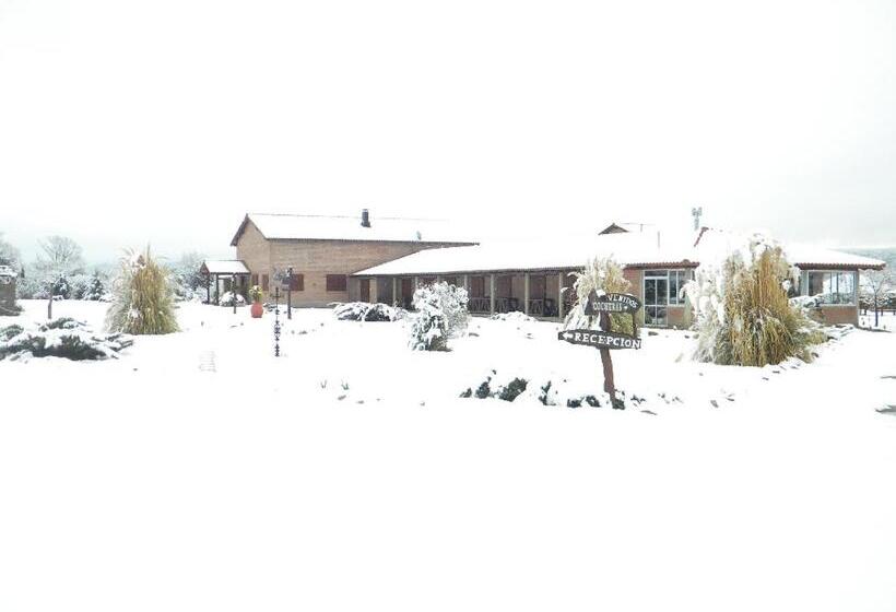 ユースホステル Wayra Pampa Posada & Aparts