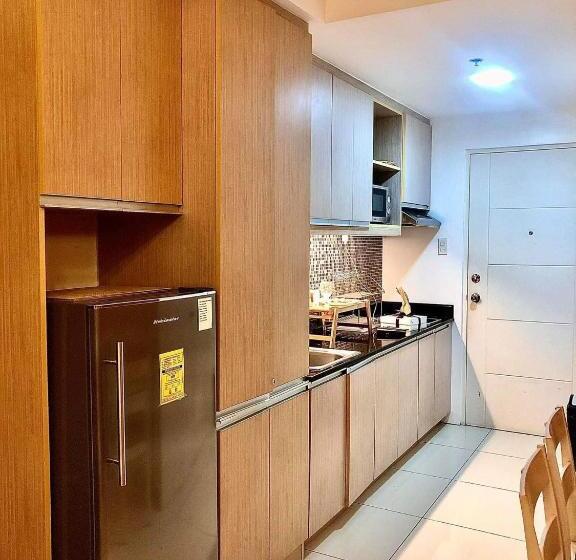 호스텔 Wind Suites