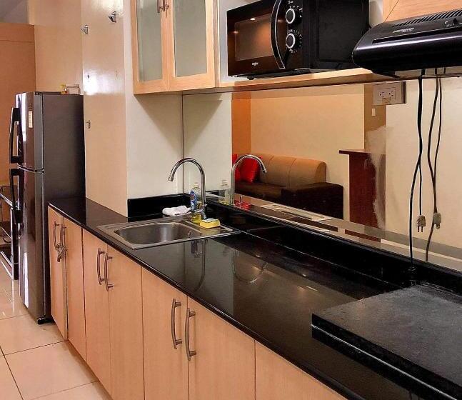 호스텔 Wind Suites