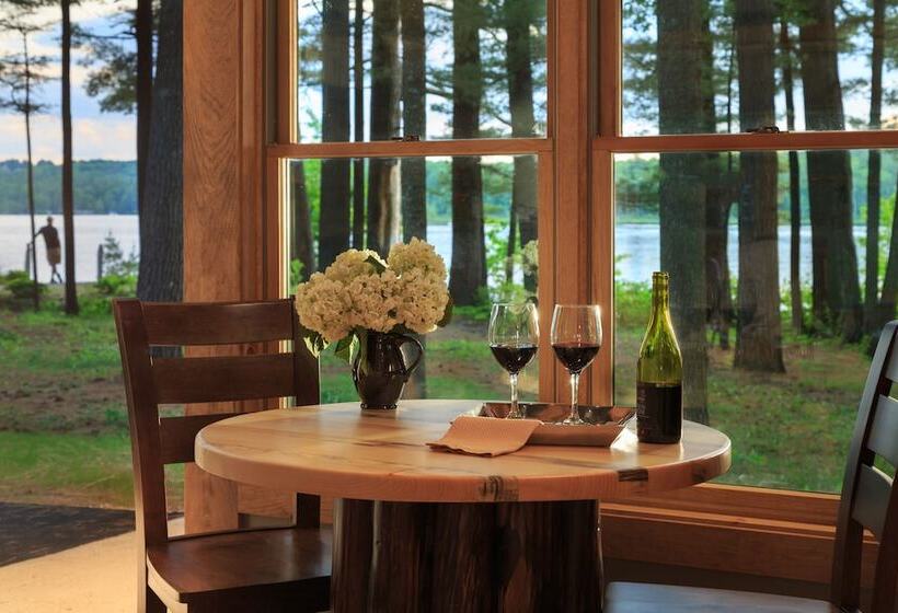 فندق صغير Wolf Cove Inn