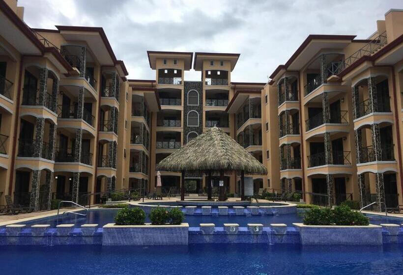 Bahia Encantada Beach Front Proyect, Jaco Paradise