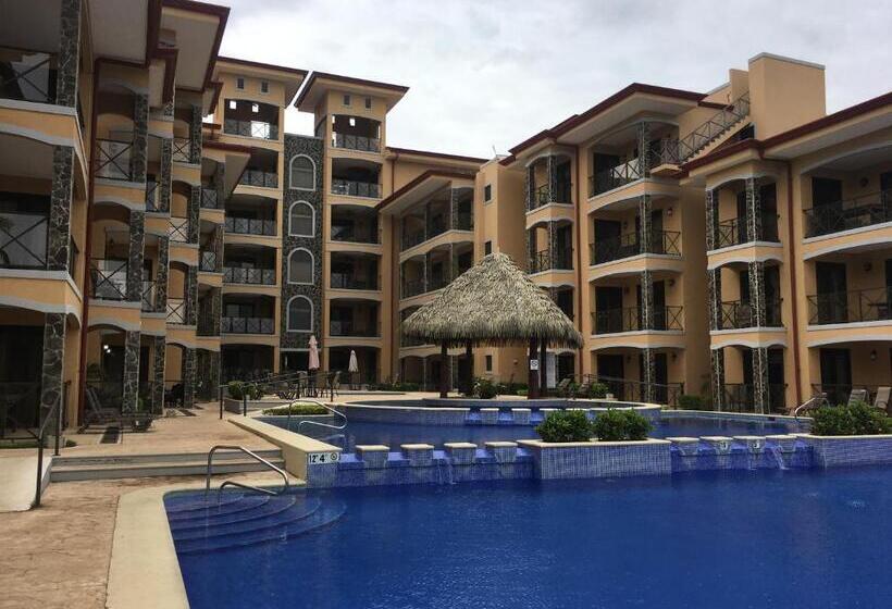 Bahia Encantada Beach Front Proyect, Jaco Paradise