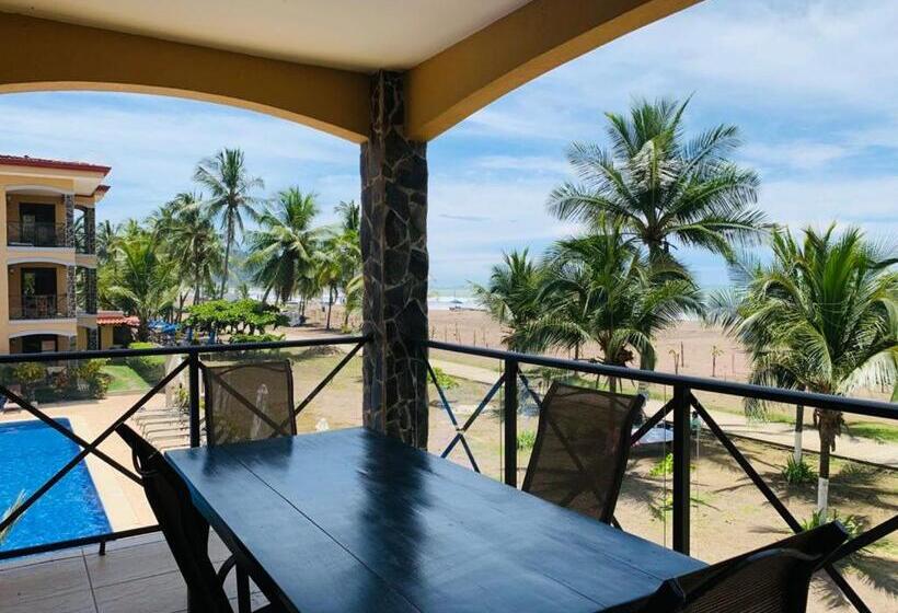 Bahia Encantada Beach Front Proyect, Jaco Paradise