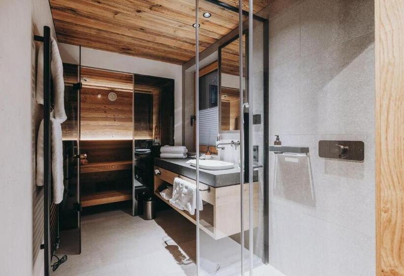 Balma Restaurant Suites