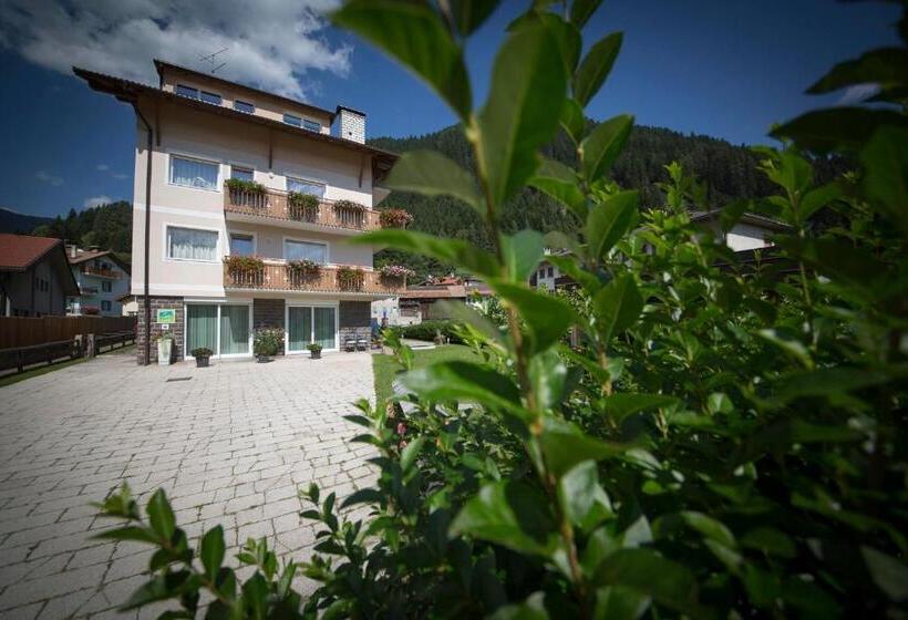 مبيت وإفطار Appartamento Rose Di Bosco