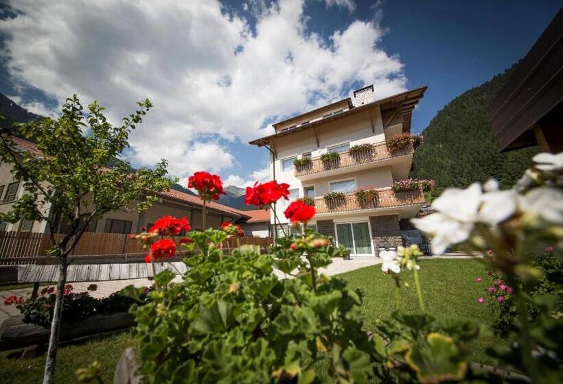 مبيت وإفطار Appartamento Rose Di Bosco