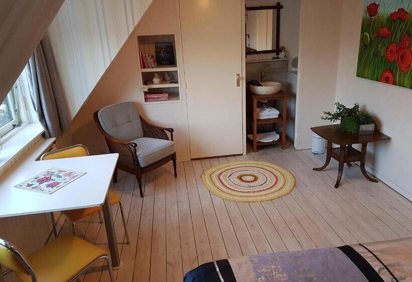 تختخواب و صبحانه Bed En Breakfast Molenzicht