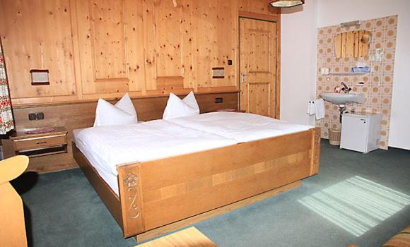 住宿加早餐  Berghaus Maria