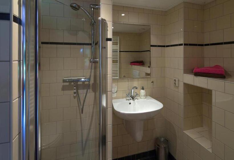 민박 Burgers & Buitenlui