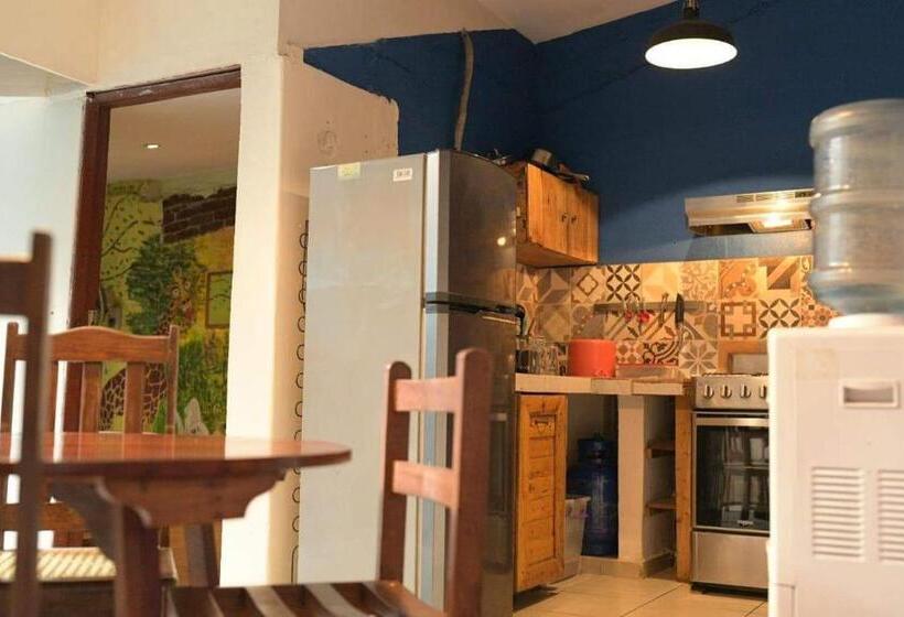 تختخواب و صبحانه Casa Caballito