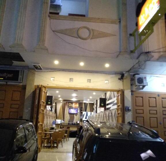 住宿加早餐  De Kock