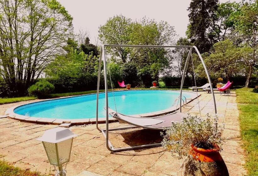 住宿加早餐  Domaine De La Célarié