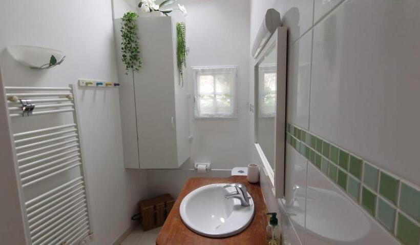 ベッドアンドブレックファースト Honfleur à Deux