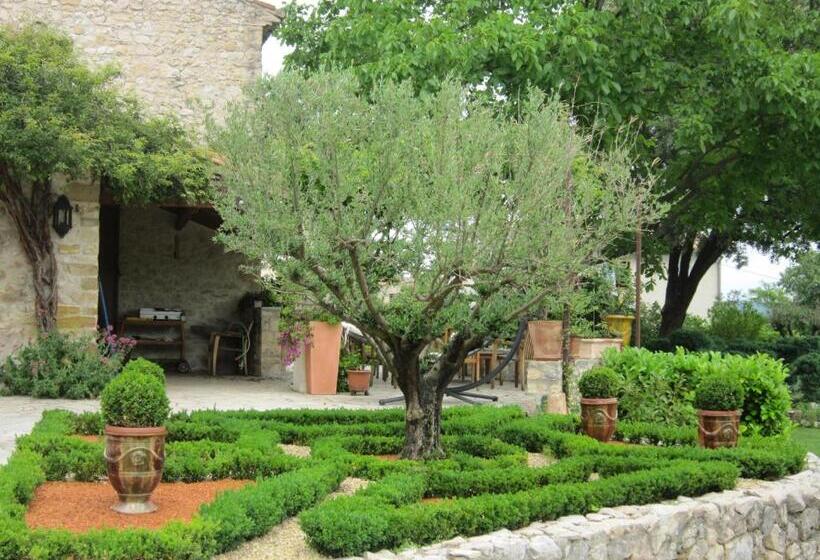 مبيت وإفطار La Frandomière