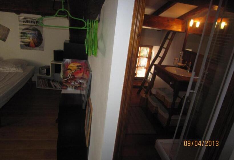 مبيت وإفطار La Frandomière