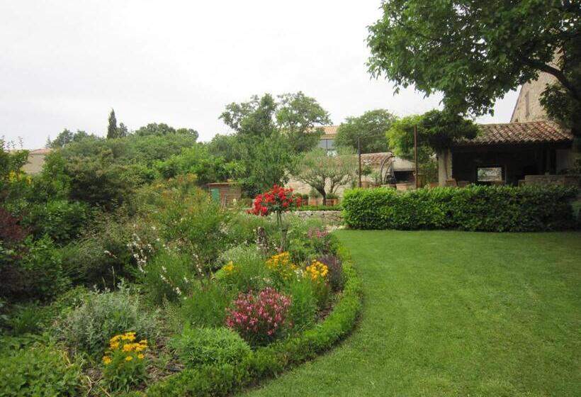 مبيت وإفطار La Frandomière