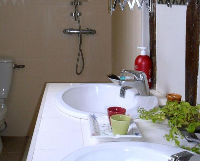 민박 La Haute Folie