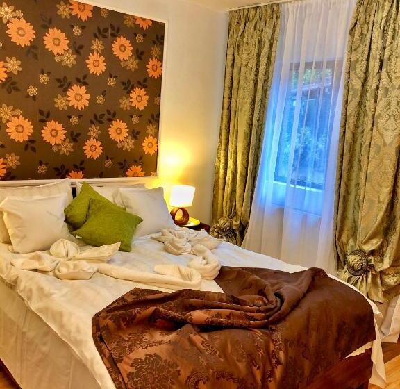 住宿加早餐 Pensiunea Portas Resort