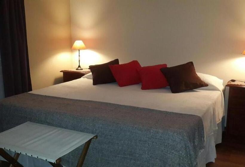 住宿加早餐  Posada Del Leñatero Ezeiza