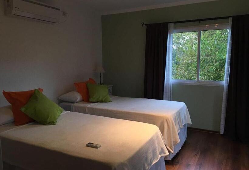 住宿加早餐  Posada Del Leñatero Ezeiza