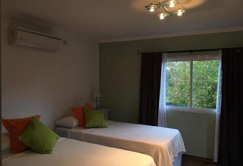 住宿加早餐  Posada Del Leñatero Ezeiza