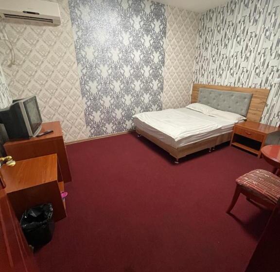 تختخواب و صبحانه Zolotoi Drakon