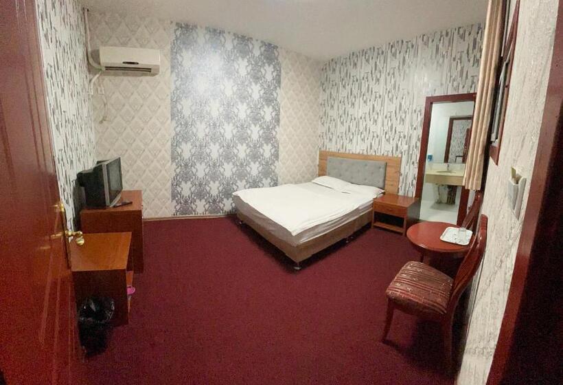 تختخواب و صبحانه Zolotoi Drakon