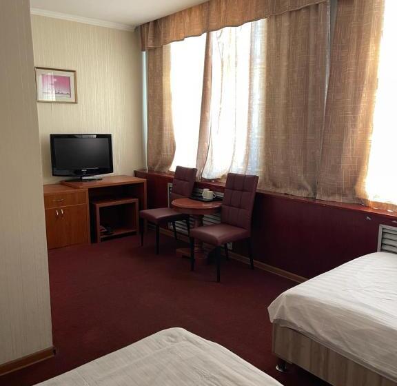 تختخواب و صبحانه Zolotoi Drakon