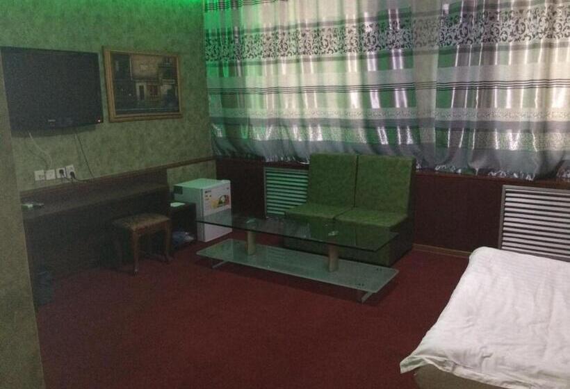 تختخواب و صبحانه Zolotoi Drakon