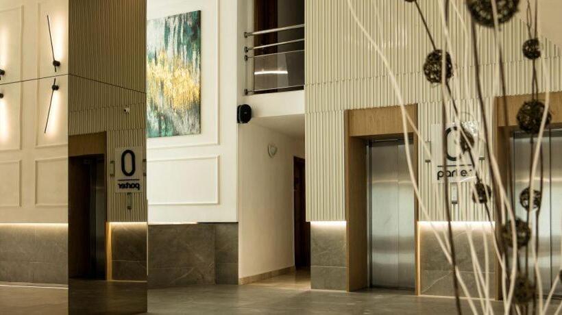 Complex Hotelier Steaua De Mare   Hotel Delfinul